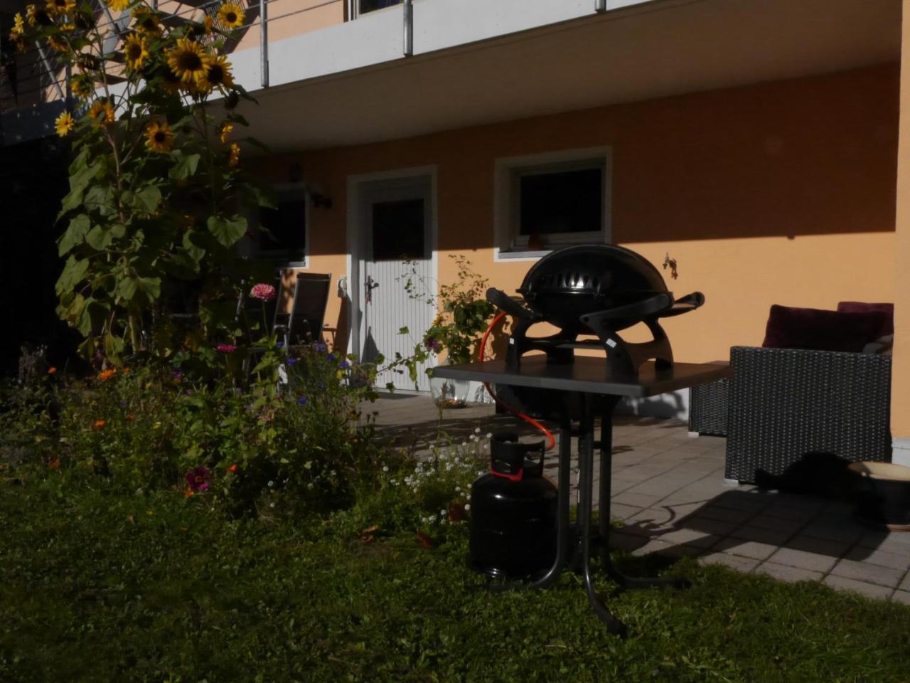 Ferienwohnung FeWo KeDo Neukirchen vorm Wald Exterior foto